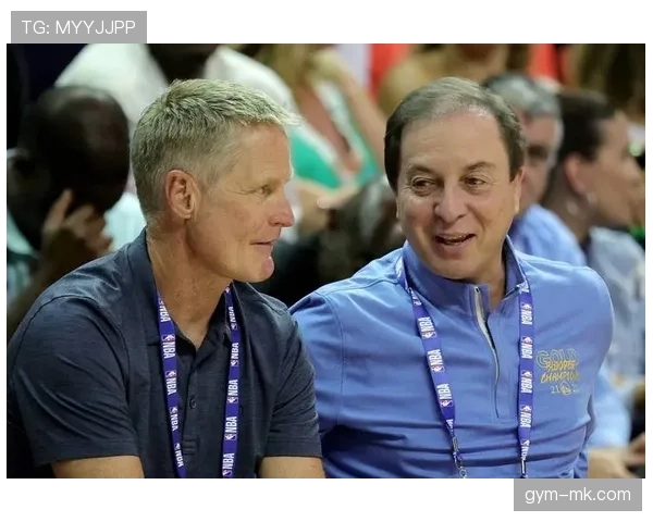 拉科战术调整备受关注，球队能否借此重振士气引发热议