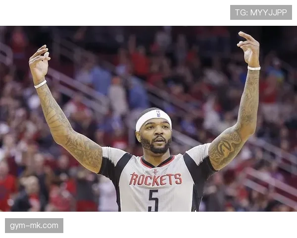 约什·史密斯投篮选择改变提升关键时刻效率明显